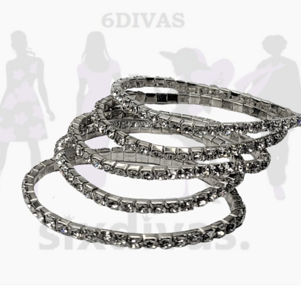 STRETCHY vintage rhinestone tennis bracelet